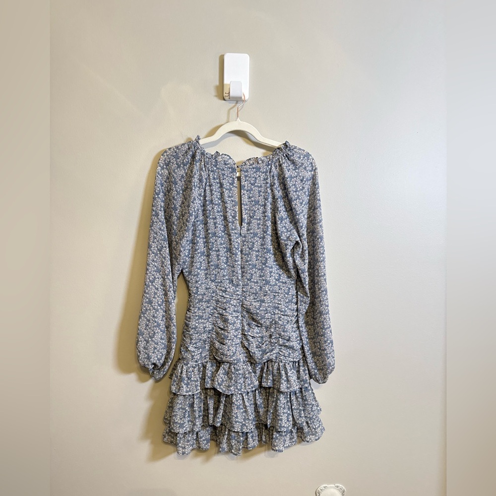 ASTR the Label • Long Sleeve Tiered‎ Ruffle Blue Floral Print Dress Ruched Sz Sm - Picture 10 of 10